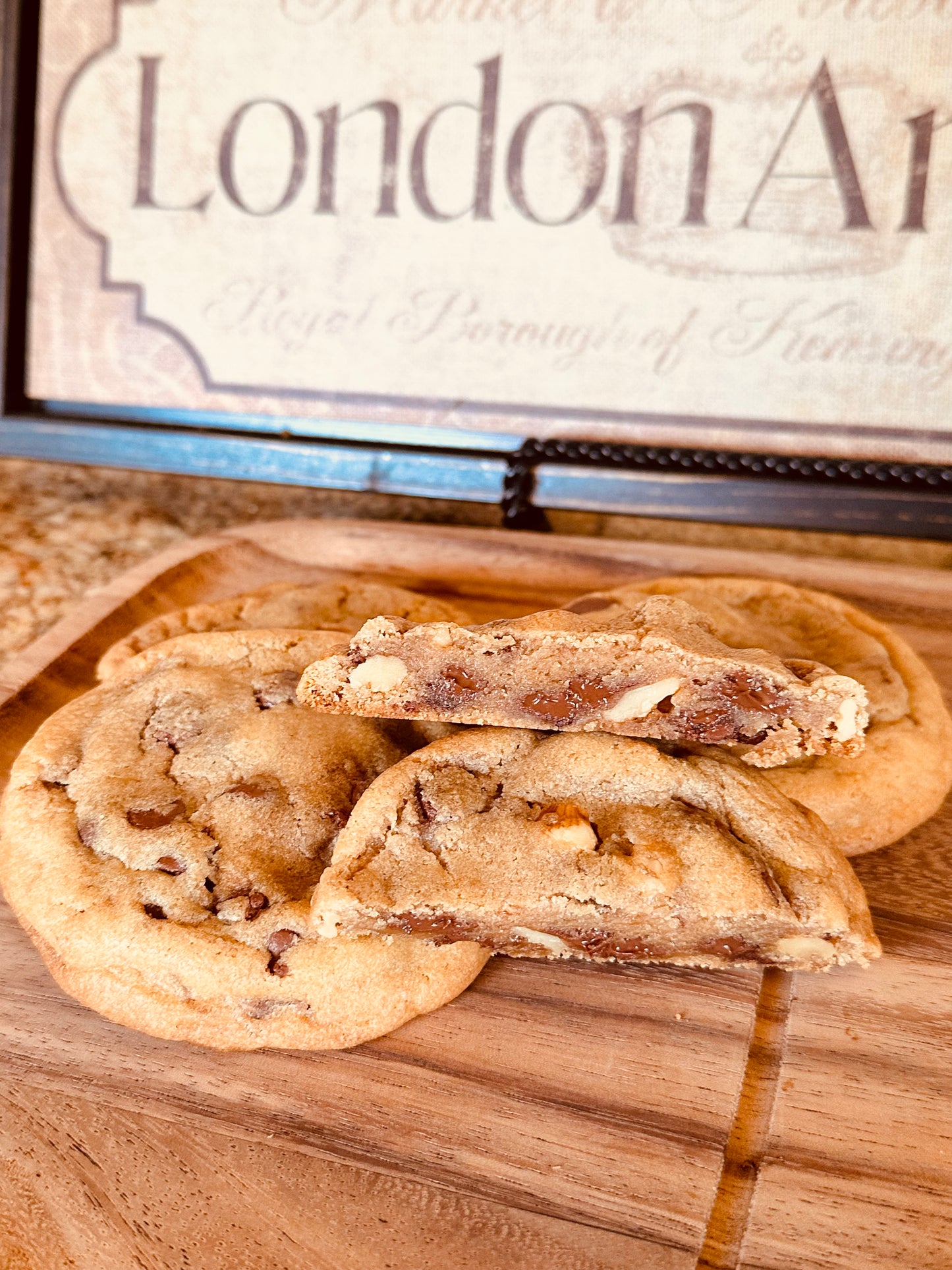 Chocolate Chip Walnut Cookies